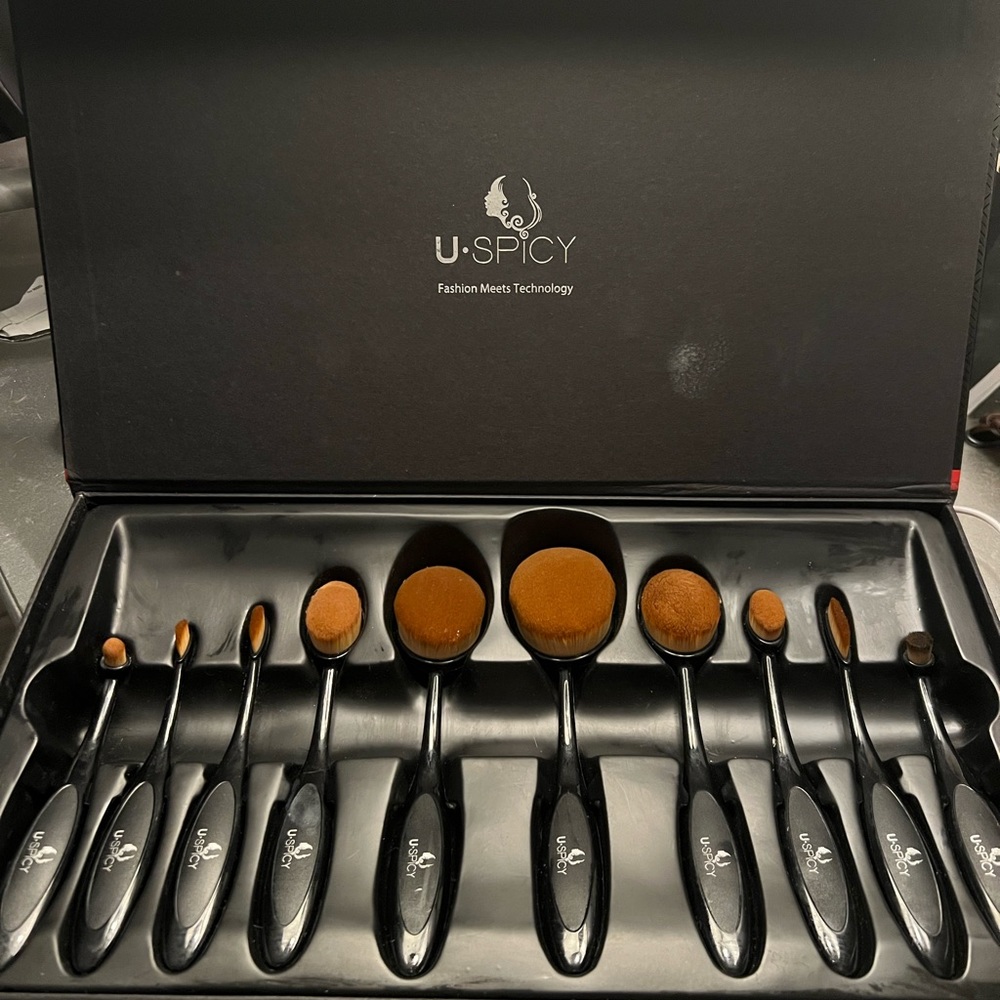 USpicy 10pc Makeup Brush Set